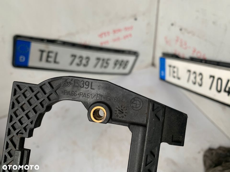 RAMKA ZAMKA DRZWI PRZÓD LEWY WKŁADKA BMW E39 - 4