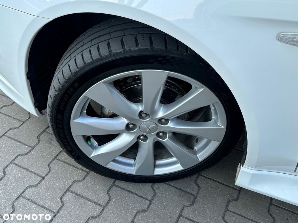 Mitsubishi Lancer 1.8 DID Instyle NAVI - 16