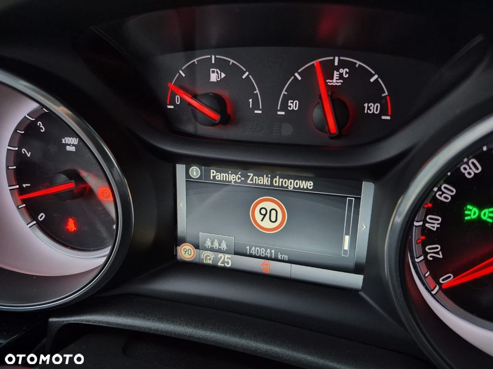 Opel Astra 1.4 Turbo Innovation - 18