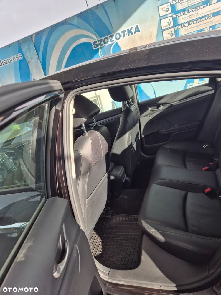 Honda Civic 1.5 T Executive CVT - 17