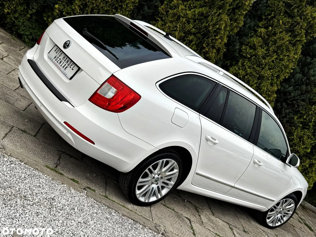 Skoda Superb - 11