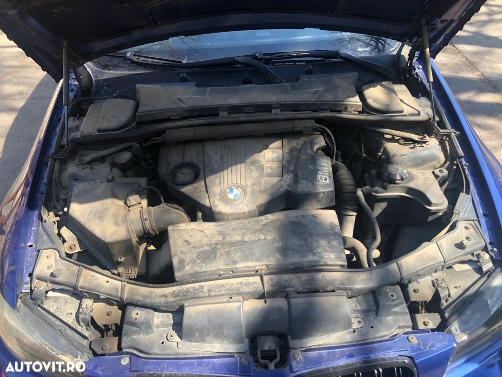 Dezmembrez Bmw Seria 3 E90 LCI 320d N47D20C albastru 2010 - 7