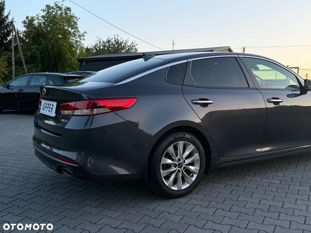 Kia Optima 1.7 CRDI L DCT - 17