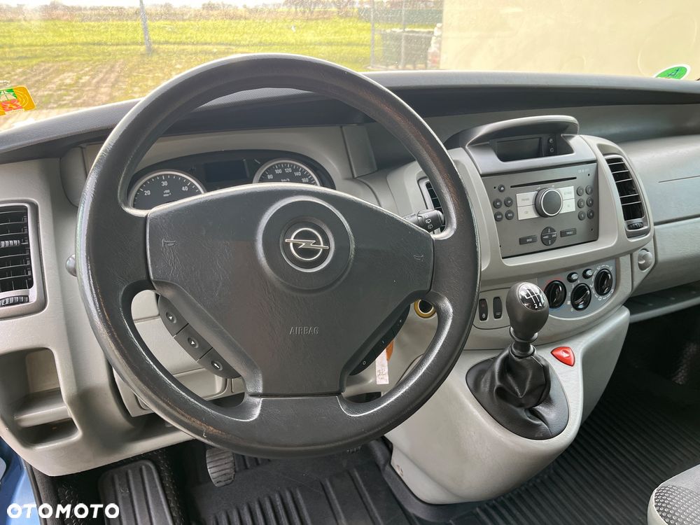Opel Vivaro L1H1 2.7t - 13