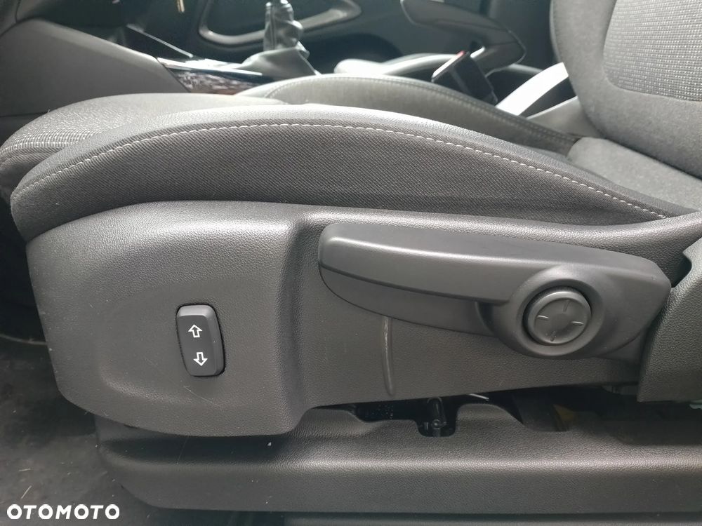 Opel Crossland X 1.2 Start/Stop Ultimate - 22