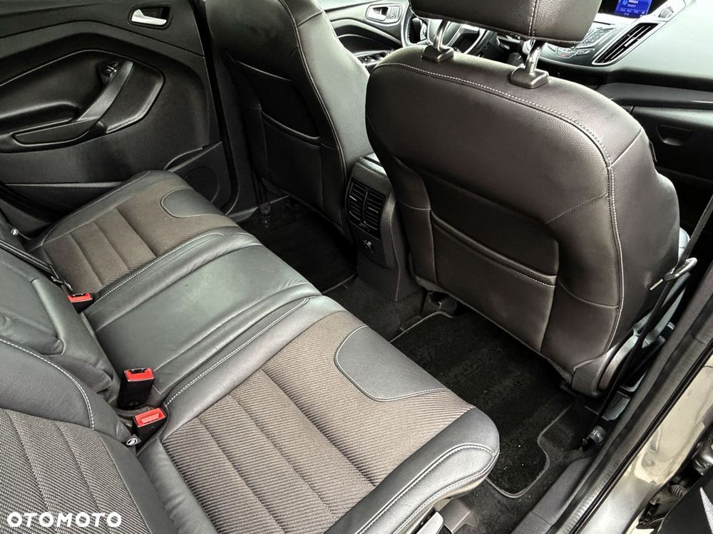 Ford Kuga 2.0 TDCi 2x4 Trend - 18