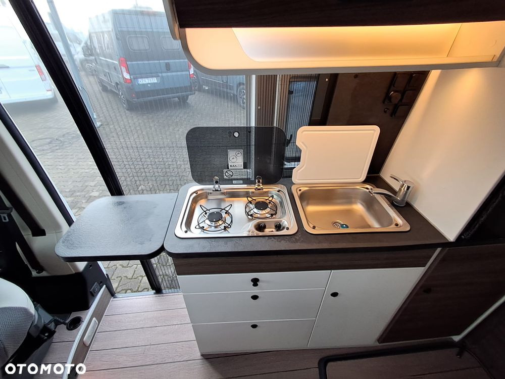 KNAUS VanTourer 600D Namiot 4 osobowy Doposażony Duża Łazienka FV23% - 24