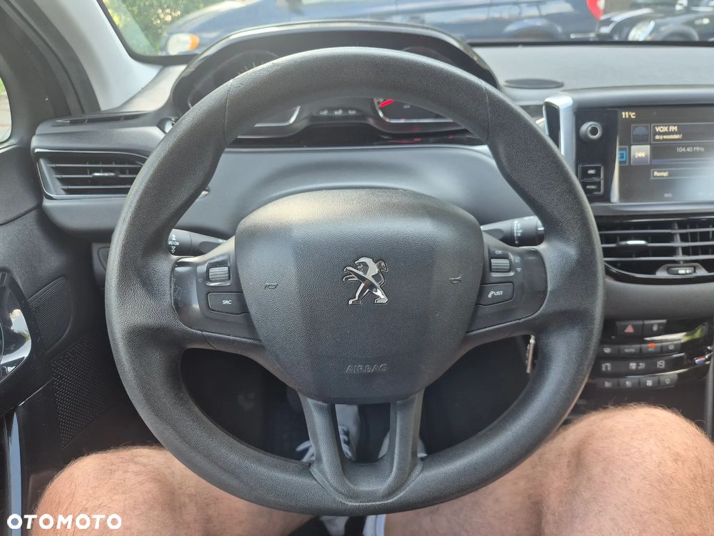 Peugeot 208 1.2 PureTech Allure - 10