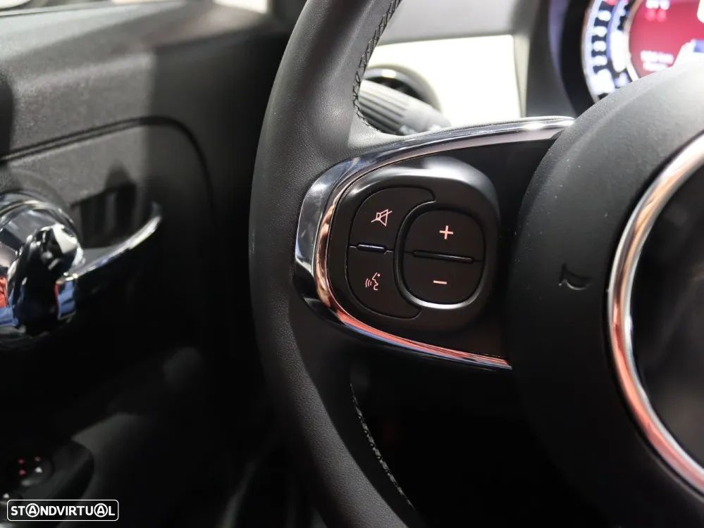 Fiat 500C 1.0 Hybrid Lounge - 18