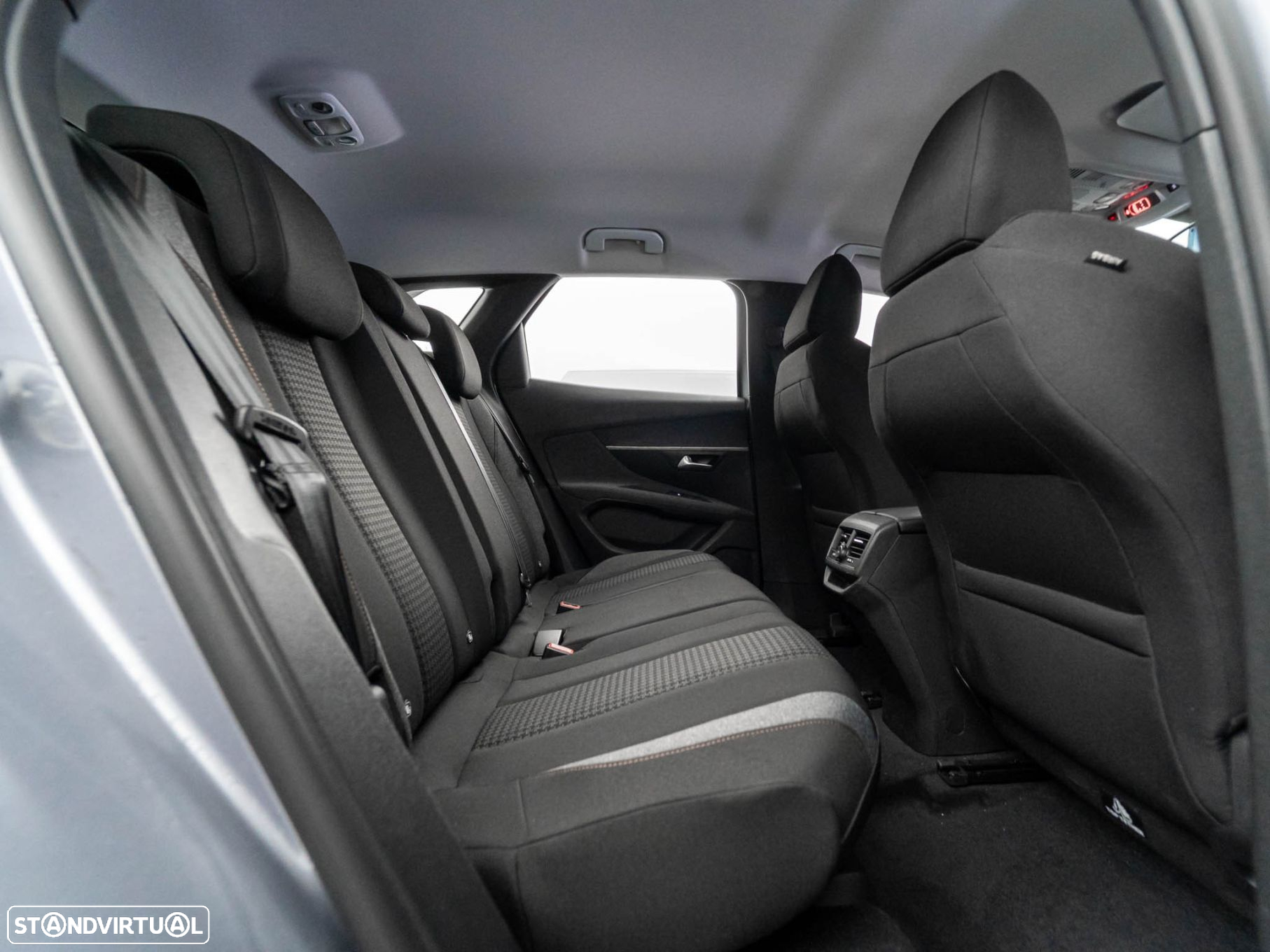 Peugeot 3008 1.5 BlueHDi Active Pack - 36