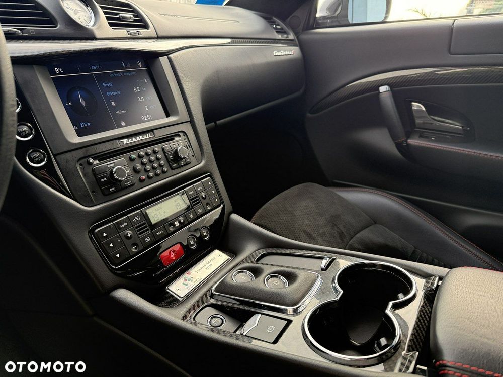 Maserati GranTurismo - 32