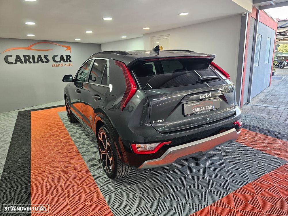 Kia Niro 1.6 GDi HEV Tech - 6
