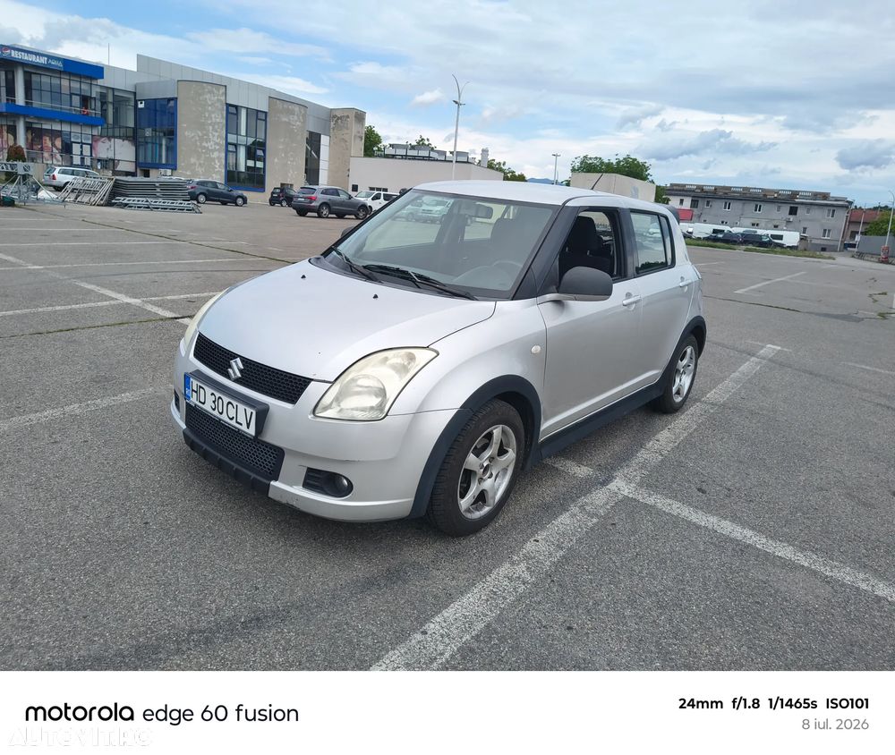 Suzuki Swift - 1