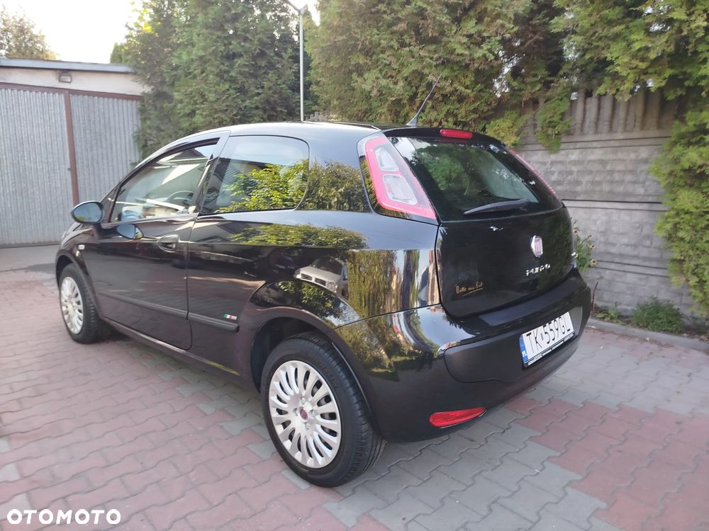 Fiat Punto Evo 1.4 8V Active - 12