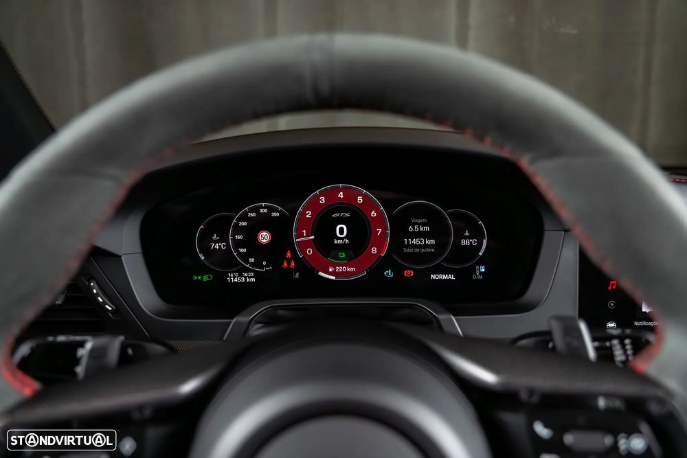 Porsche 911 (992) Carrera GTS - 15