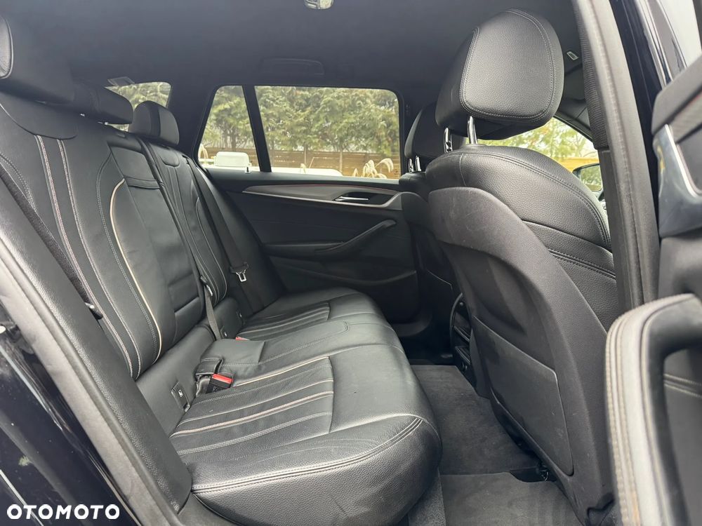 BMW Seria 5 520d M Sport Edition - 21