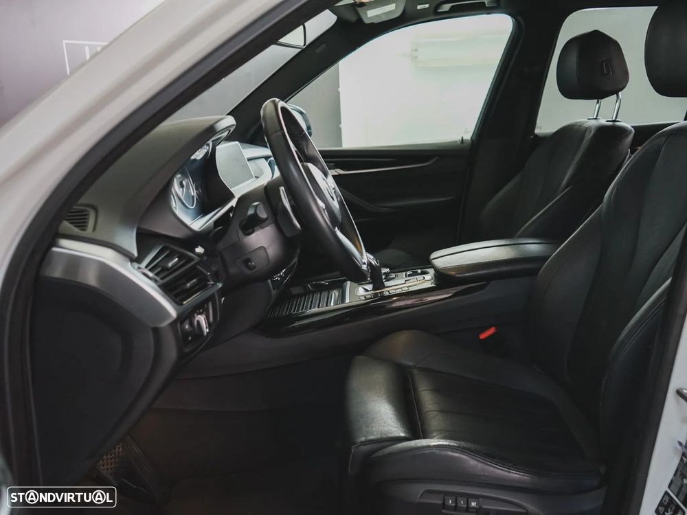 BMW X5 40 d xDrive Pack M 157g - 32