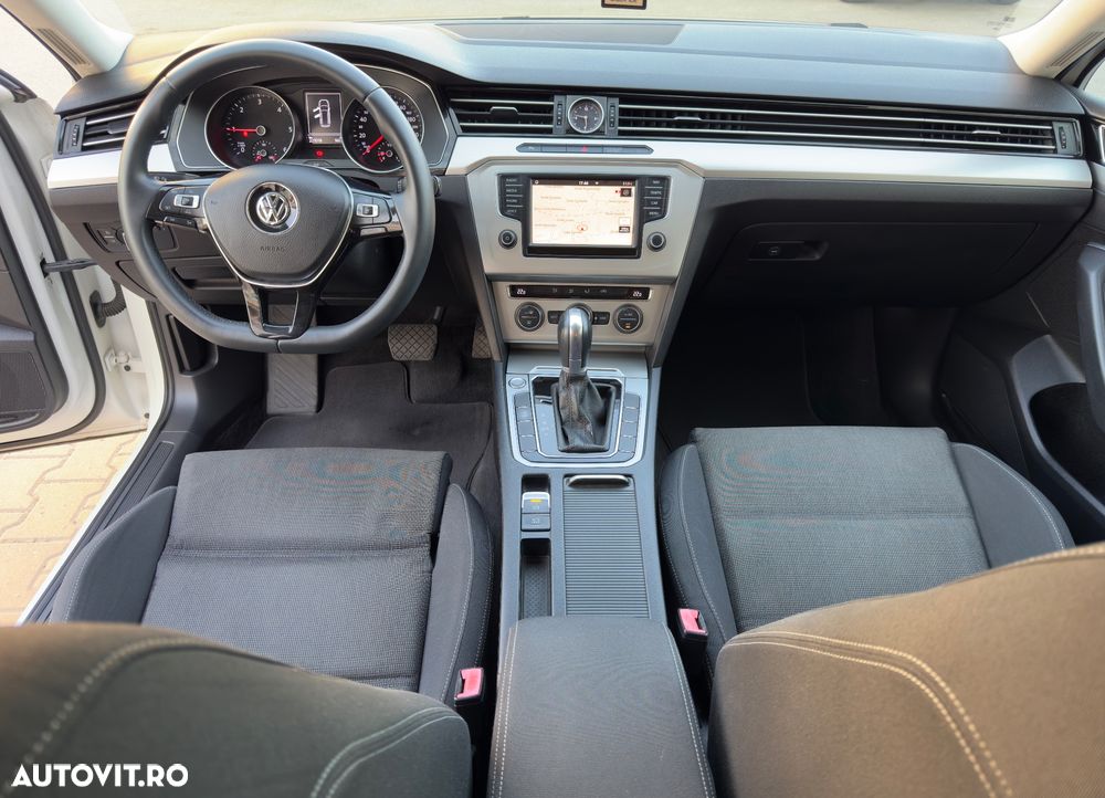 Volkswagen Passat 1.6 TDI (BlueMotion Technology) DSG Comfortline - 5