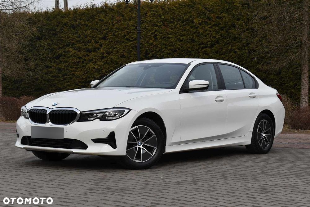 BMW Seria 3 318i Advantage - 3