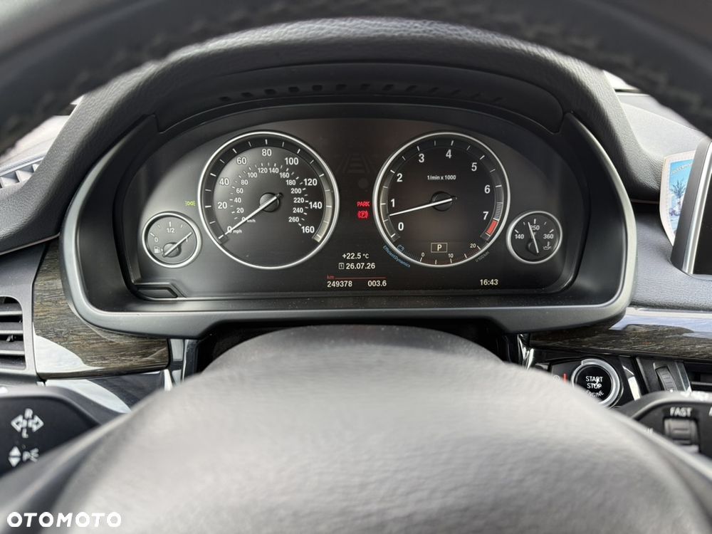 BMW X5 xDrive35i - 19