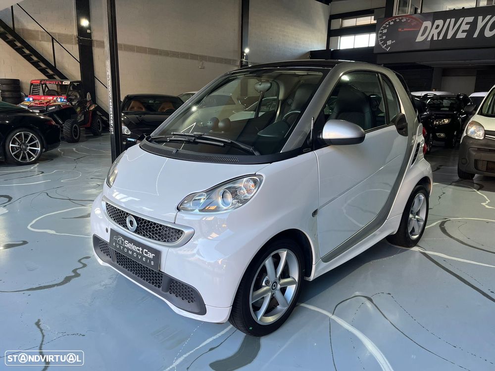 Smart ForTwo Coupé 1.0 mhd Pulse 71 Softouch - 2