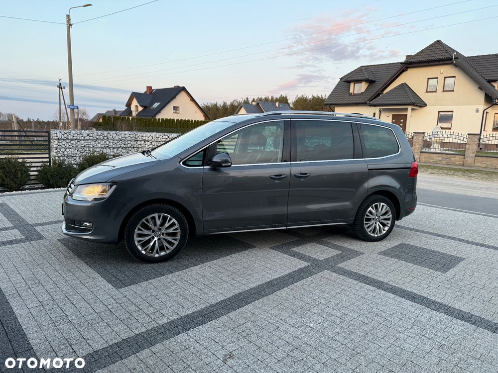 Volkswagen Sharan 2.0 TDI Highline DSG - 11