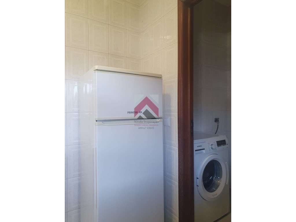 Apartamento T2 - Forca - Arrenda-se - Grande imagem: 2/17