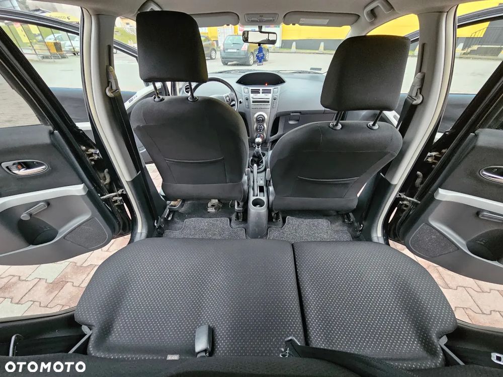 Toyota Yaris 1.33 VVT-i Cool+ - 25