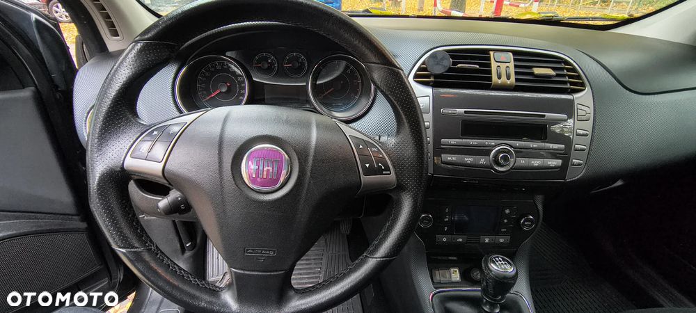 Fiat Bravo 1.9 Multijet 16V Emotion - 12
