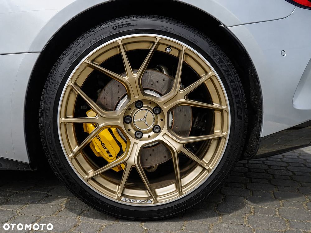 Mercedes-Benz AMG GT 63 4MATIC+ - 15