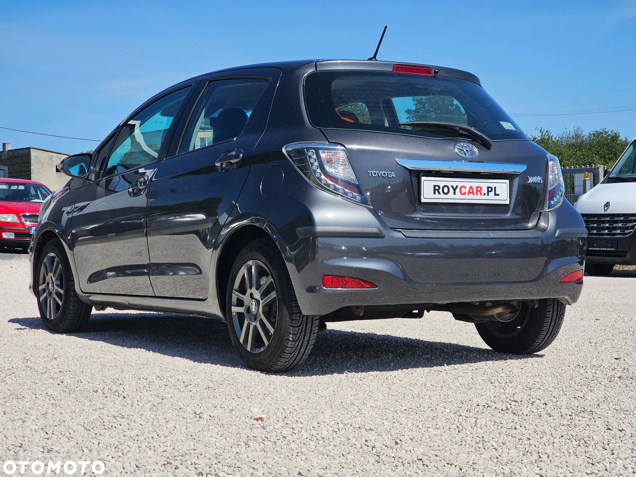 Toyota Yaris - 8