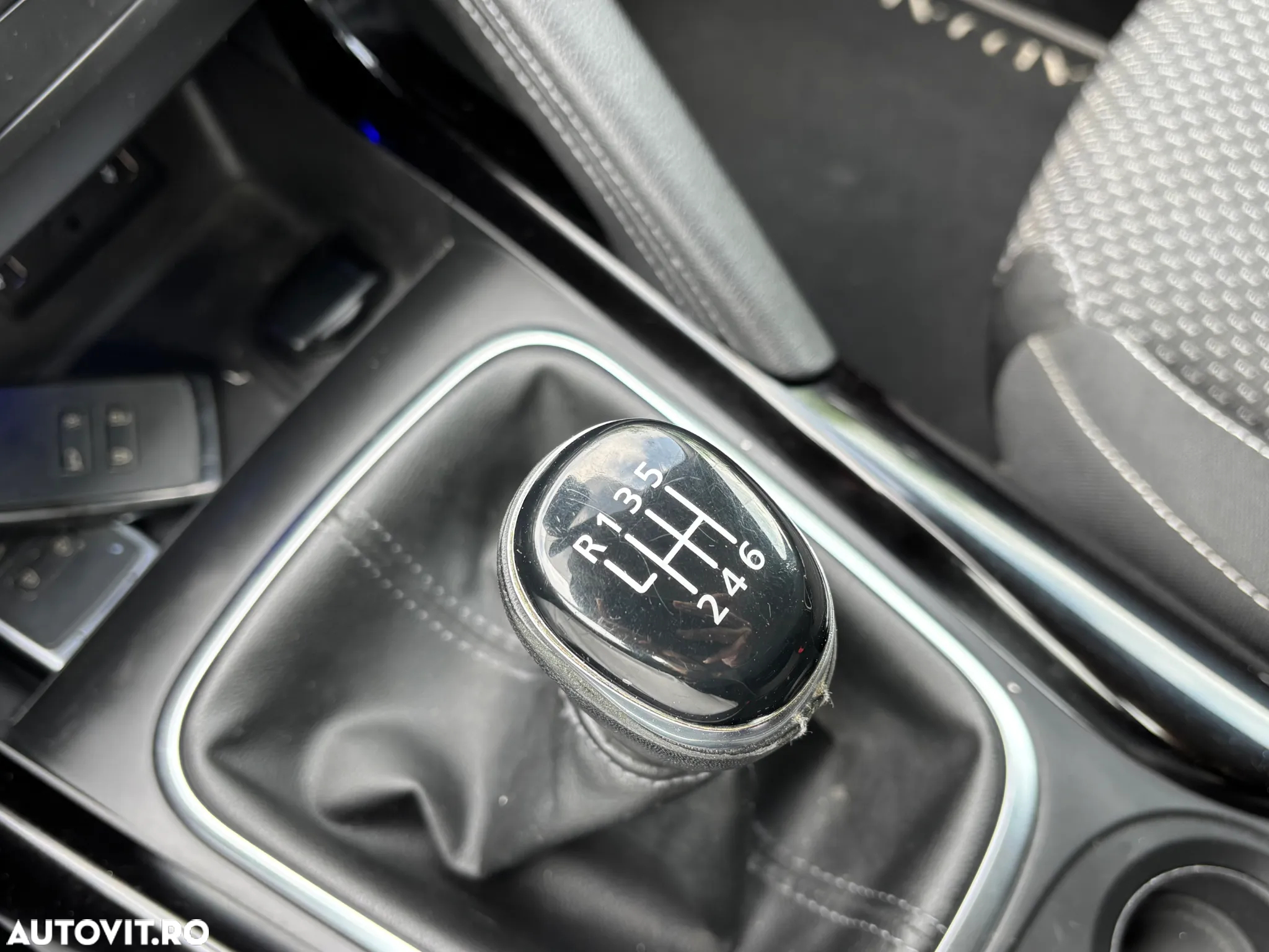 Renault Kadjar BLUE dCi Zen - 32