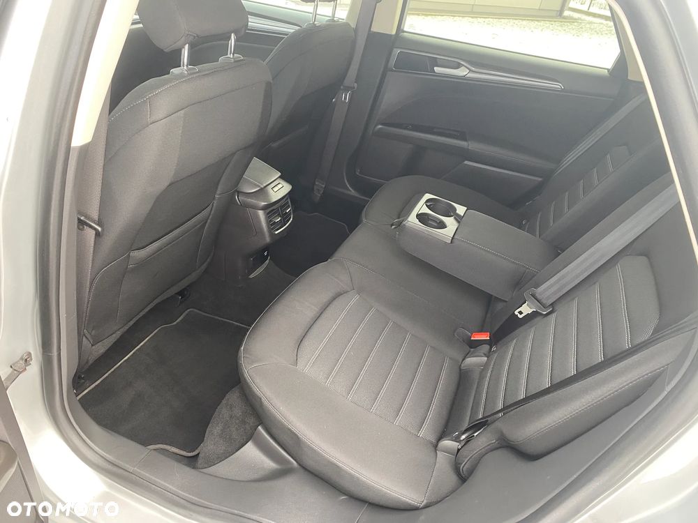 Ford Mondeo 2.0 TDCi Titanium - 25