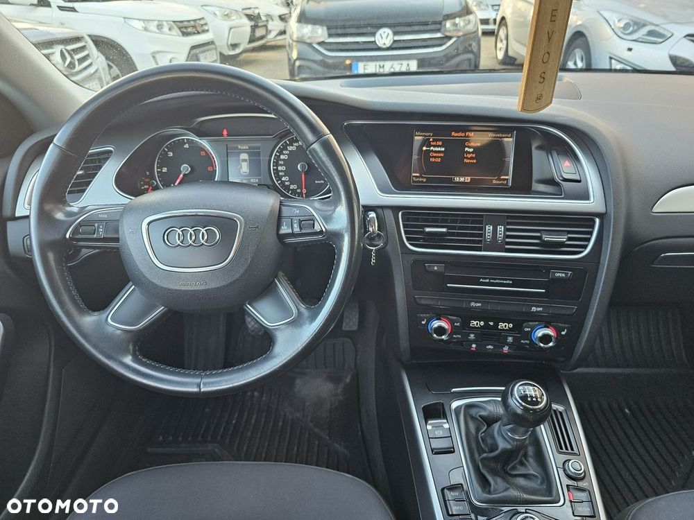 Audi A4 Avant 2.0 TDI ultra DPF Attraction - 17