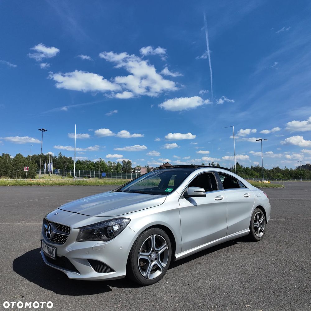 Mercedes-Benz CLA 250 4Matic 7G-DCT - 19