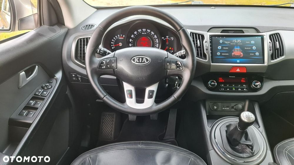 Kia Sportage 2.0 L 2WD - 17