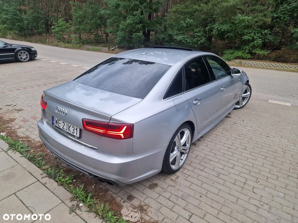 Audi S6 Limousine - 3