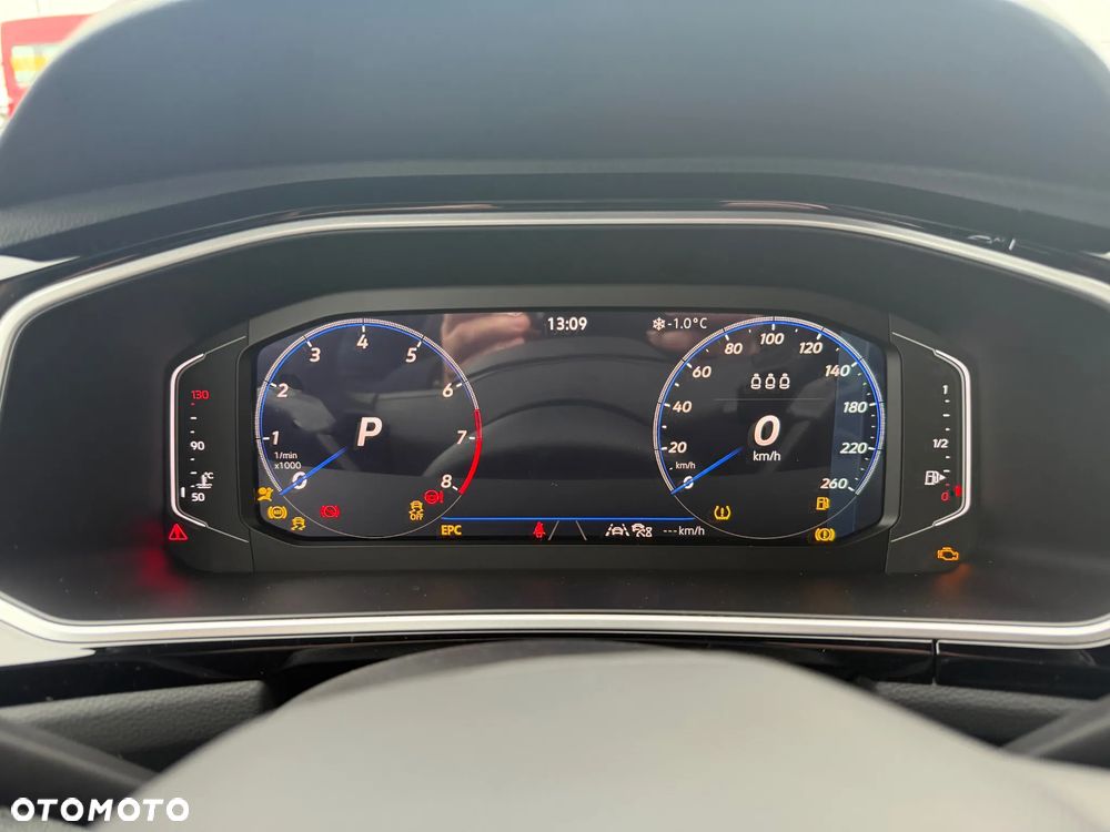 Volkswagen T-Roc 1.5 TSI R-Line Plus - 13