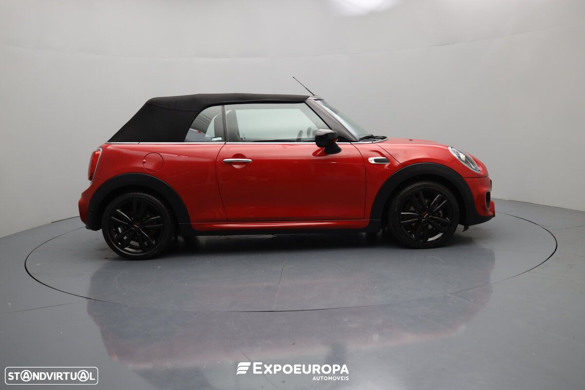 MINI 3 Portas Cooper Premium JCW Auto - 6