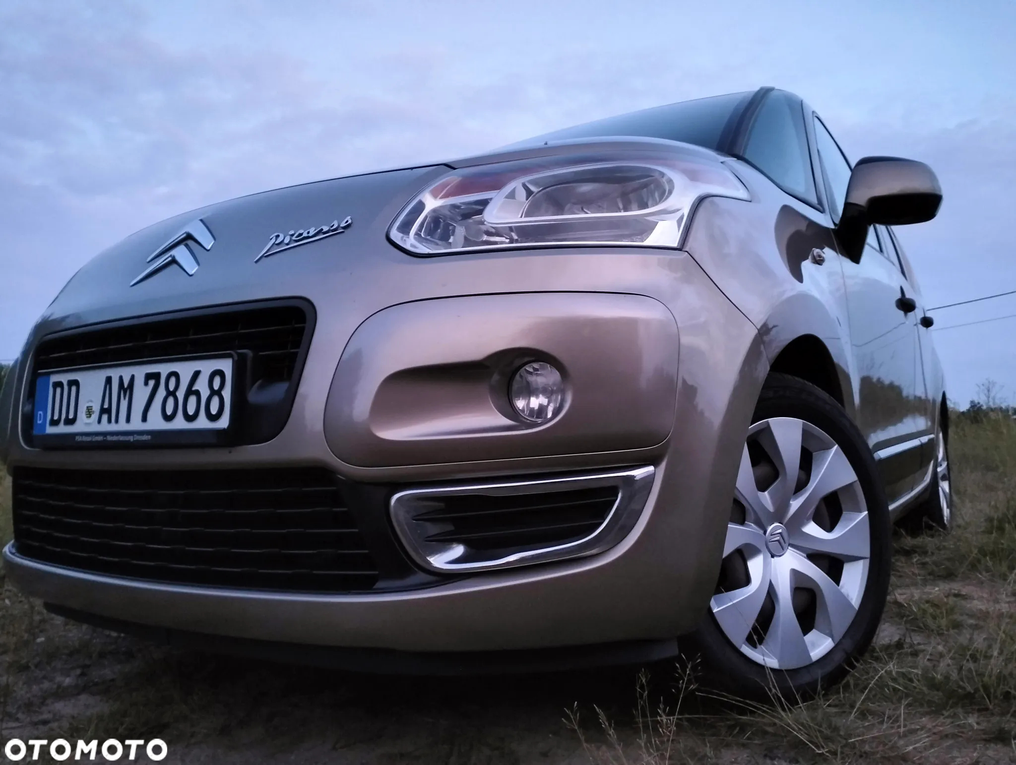 Citroën C3 Picasso 1.4i Exclusive - 9