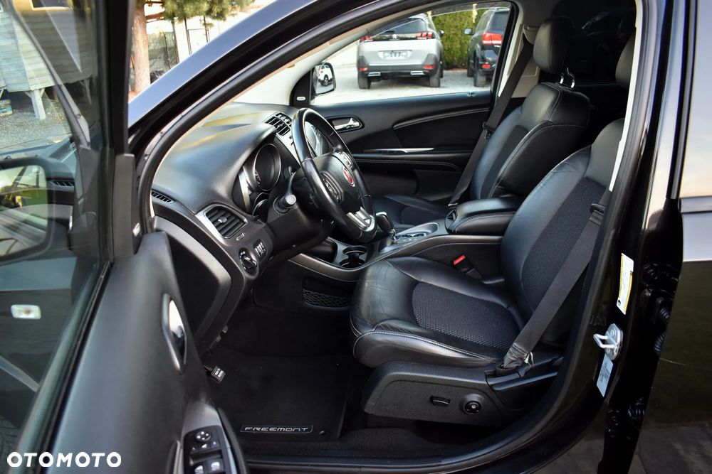 Fiat Freemont 2.0 Multijet 16V DPF Automatik Allrad Cross - 21