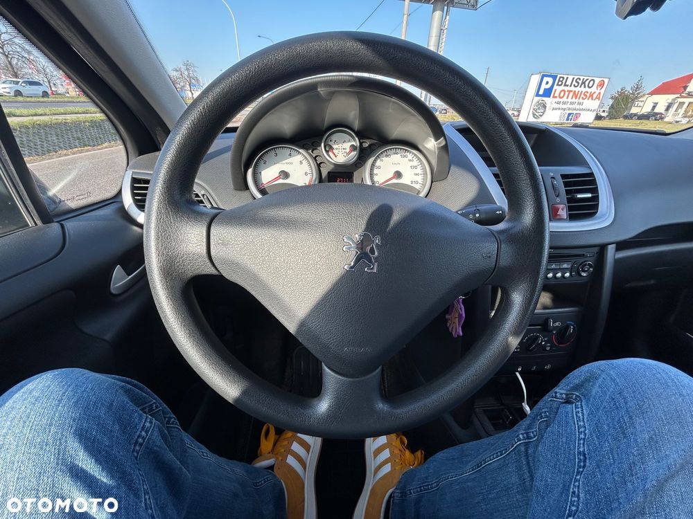 Peugeot 207 Outdoor 1.6 - 10