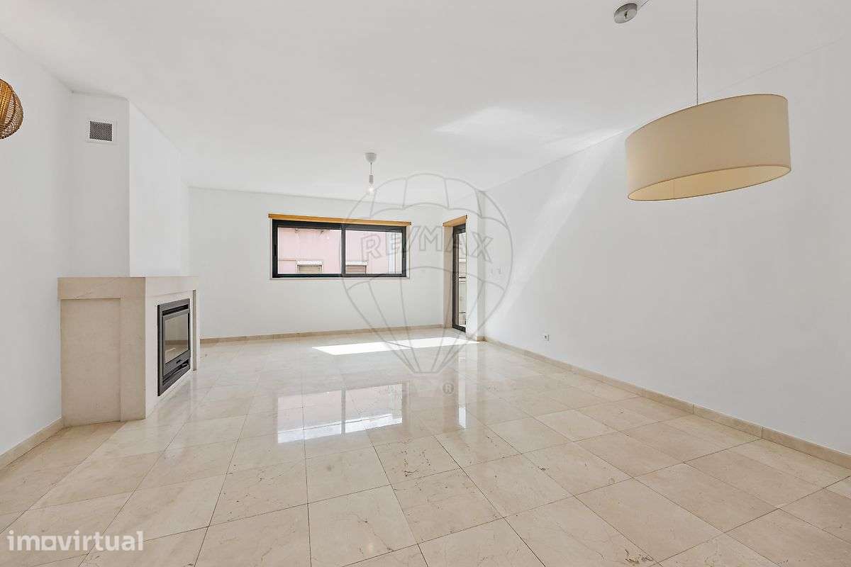 Apartamento T3 para arrendamento - Grande imagem: 2/26