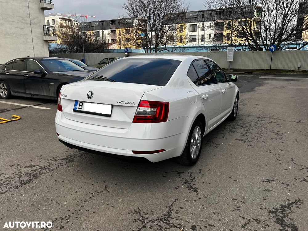 Skoda Octavia 1.6 TDI Style - 10