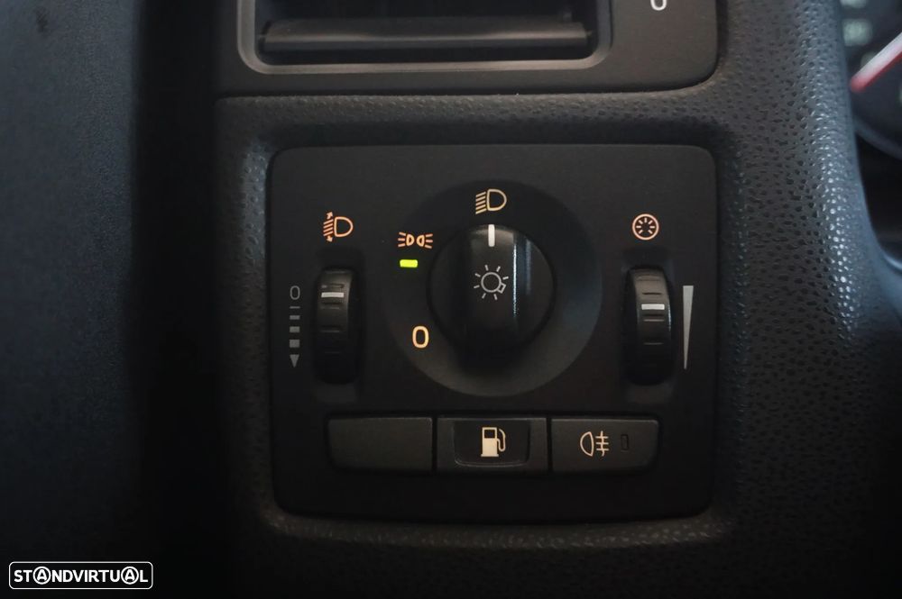 Volvo C30 1.6D DRIVe Kinetic - 9