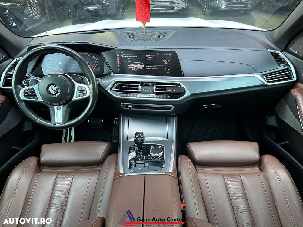 BMW X5 M M50d - 11