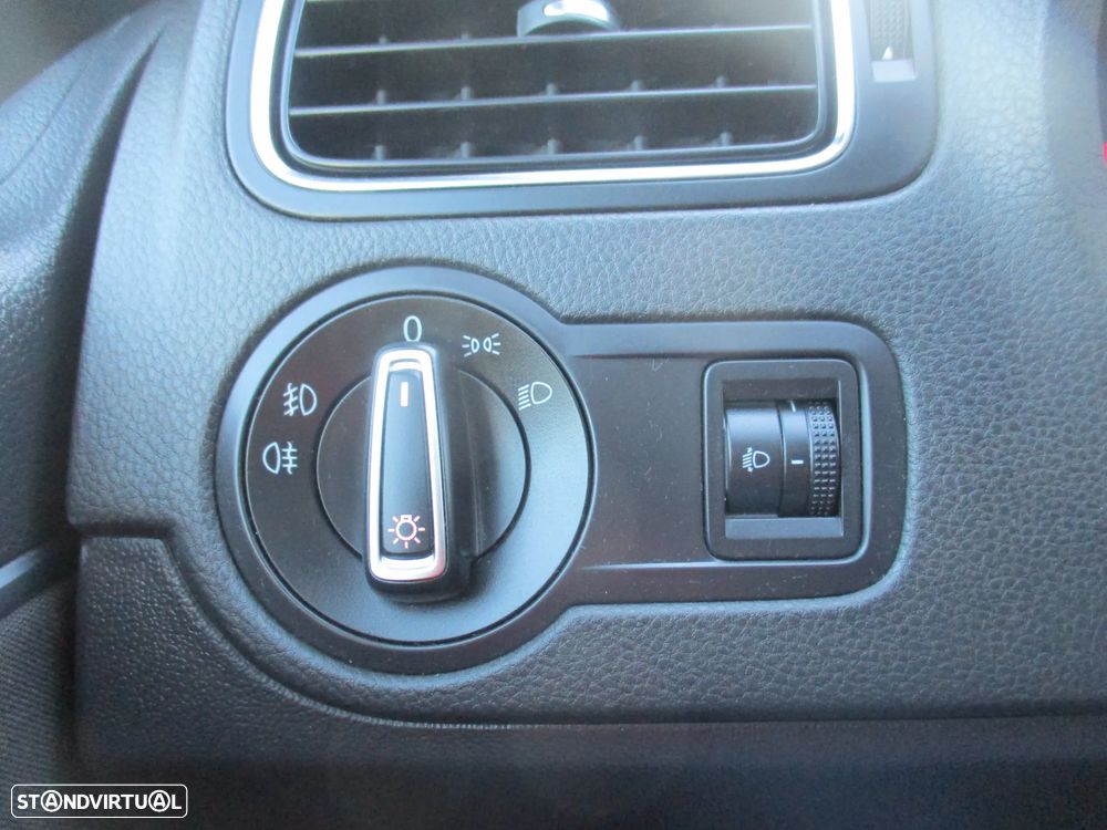 VW Polo 1.2 TSi Lounge - 15