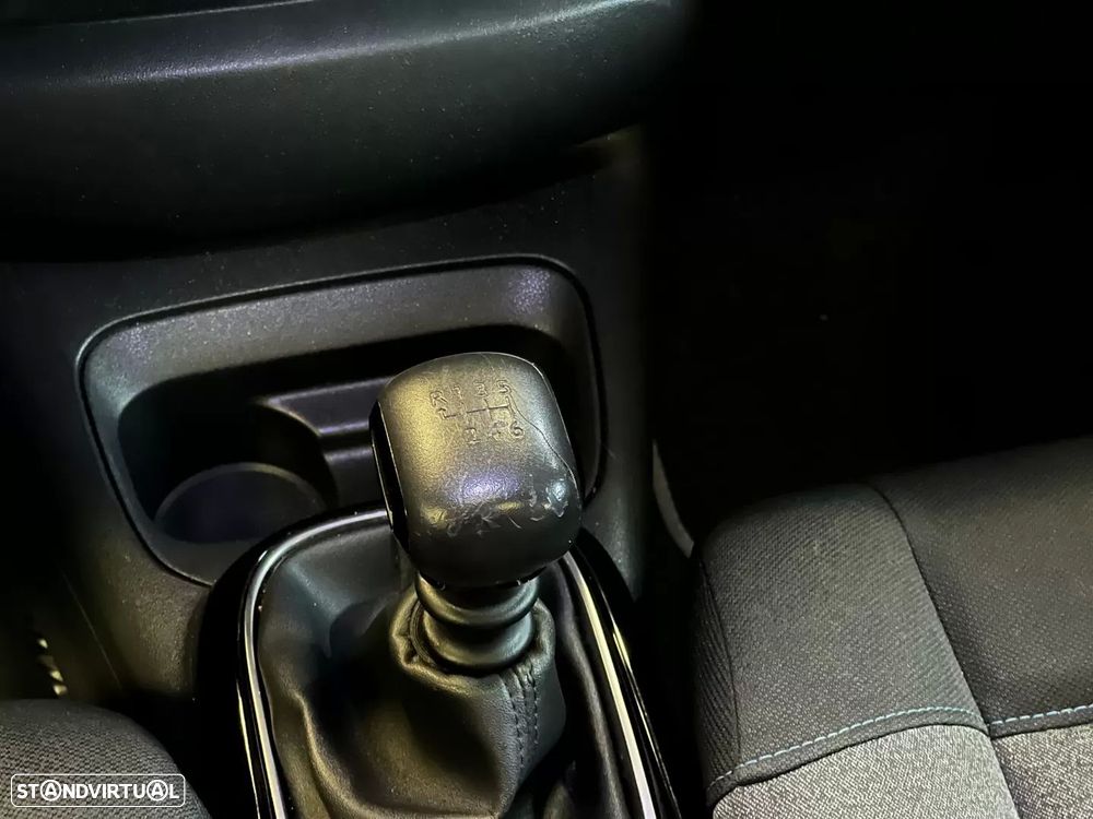 Citroën C4 Cactus 1.5 BlueHDi Shine Pack - 26