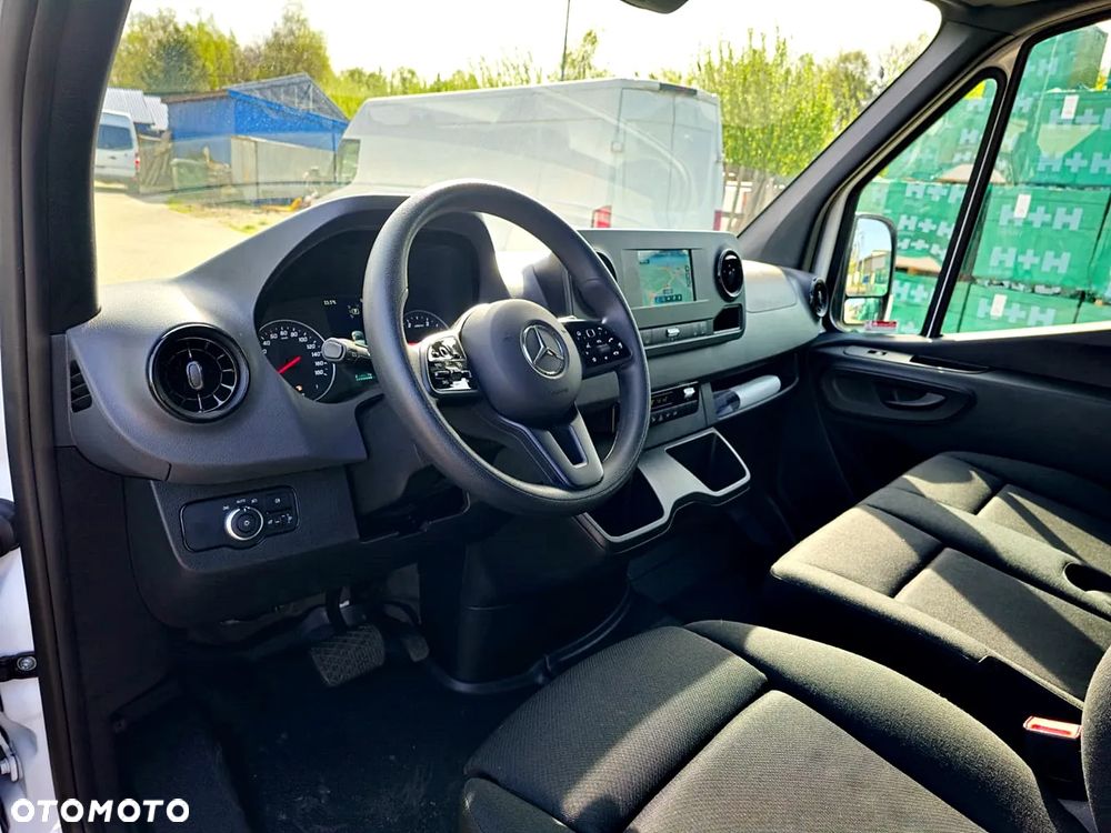 Mercedes-Benz Sprinter 317 CDI - 18