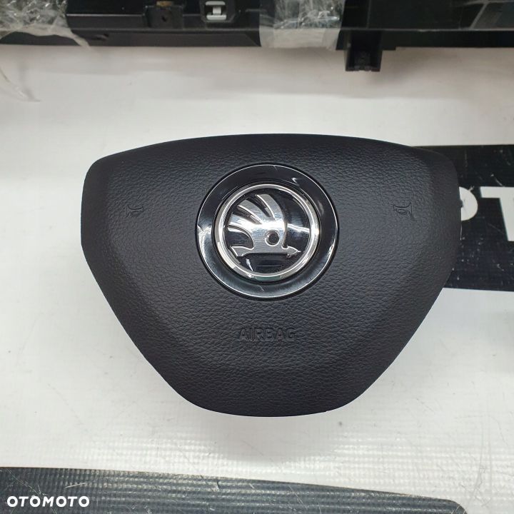 SKODA KAROQ SCOUT DESKA ROZDZIELCZA KONSOLA KOKPIT PULPIT PODUSZKI AIRBAG AIR BAG PASY KIT SET - 6